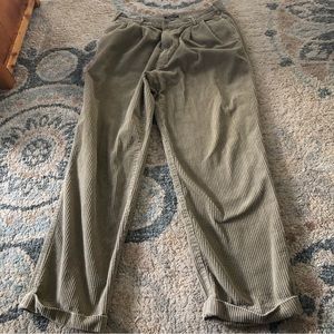 Vintage Gant Corduroy Pants pleated & cuffed